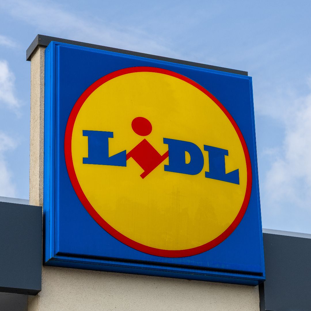 Lidl prowadzi rekrutację. Atrakcyjne wynagrodzenie i dodatkowe benefity dla pracowników