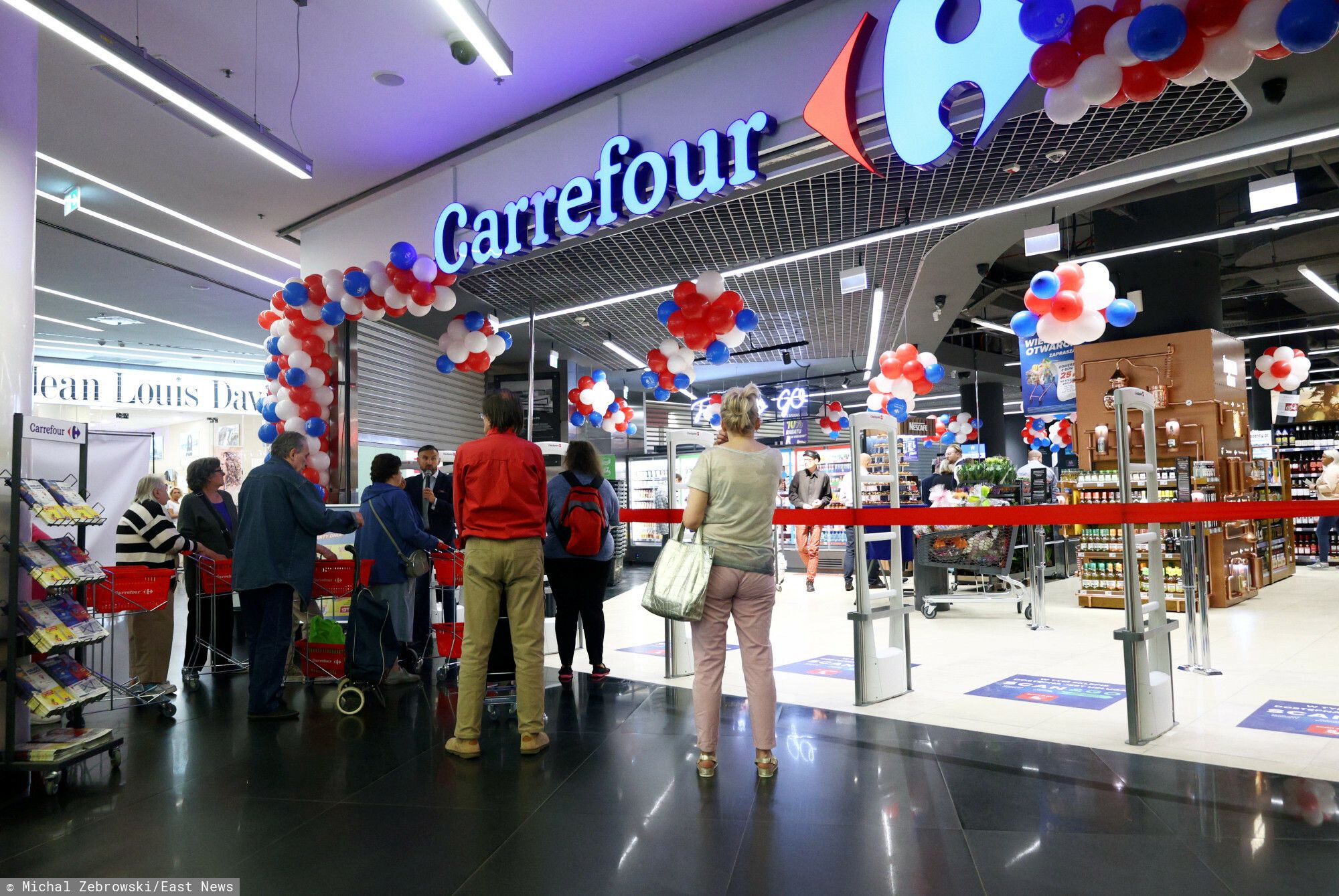 sklep carrefour.jpg