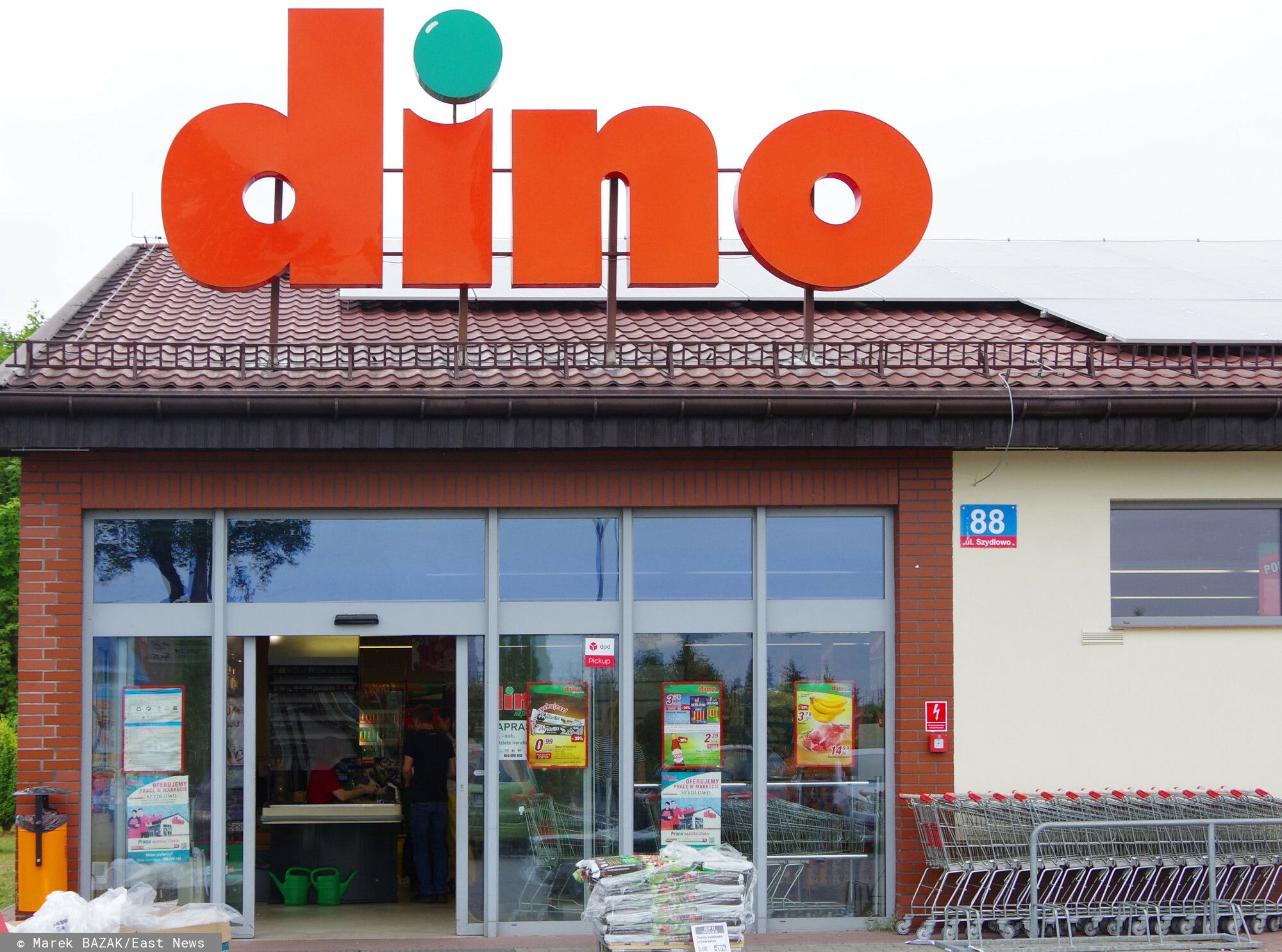 W Dino powariowali. Od środy świąteczne hity za ułamek ceny, Polacy się obkupią