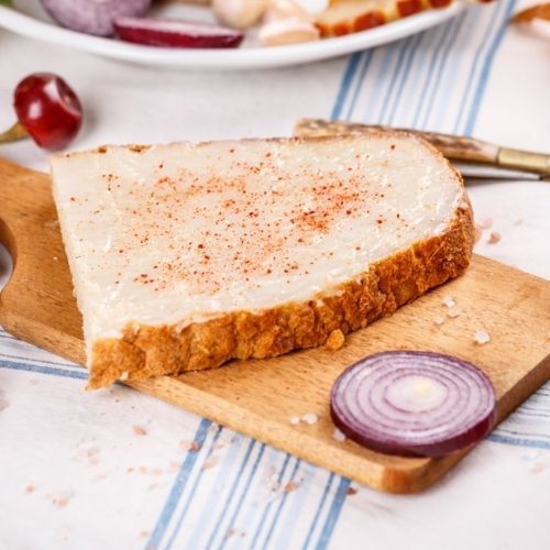 Najlepszy smalec, ten przepis jest prosty niczym budowa gwoździa. Nawet na jarmarku takiego nie dostaniesz