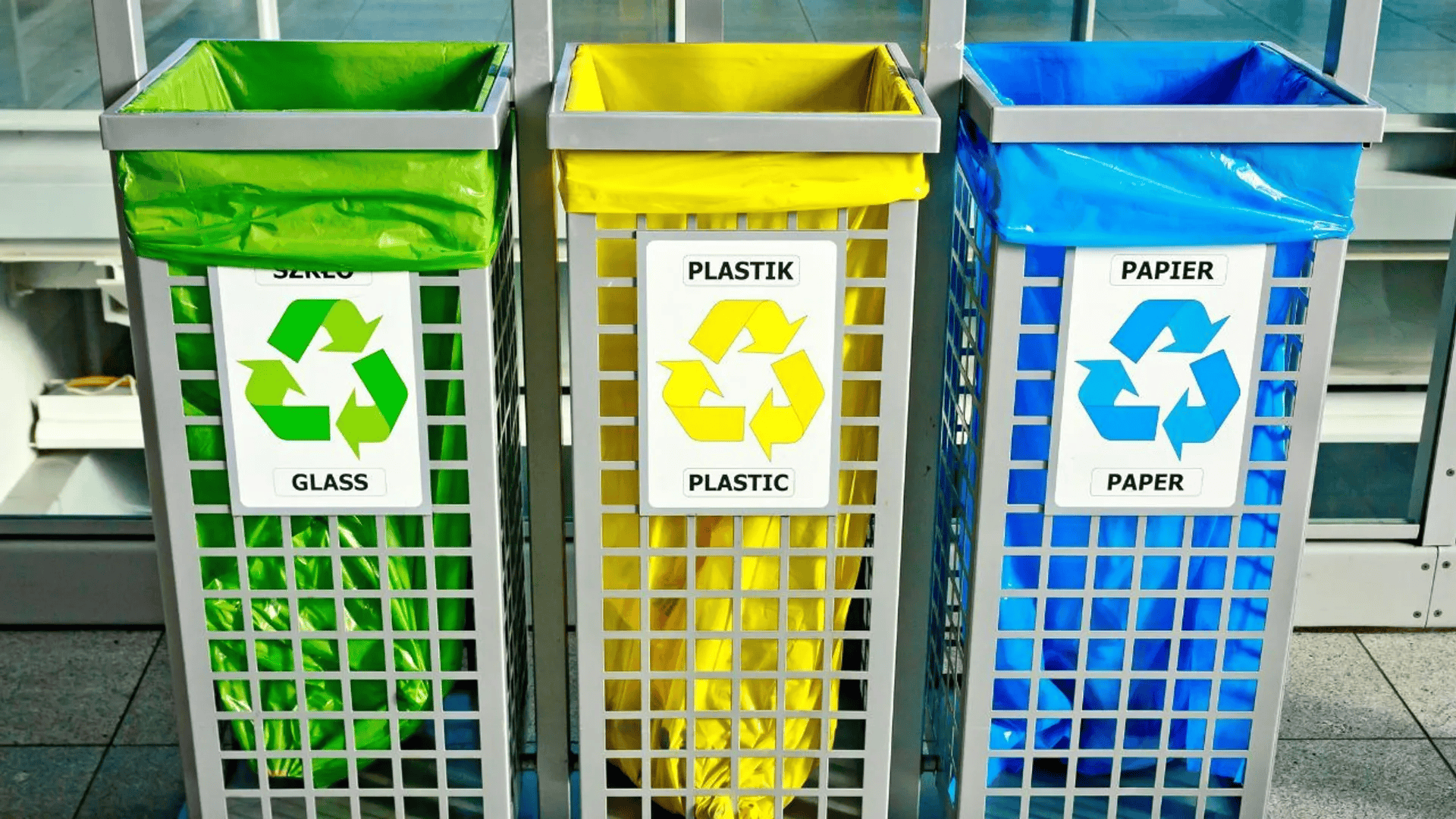 Nadchodzą podwyżki opłat za śmieci. W 2026 roku wielu Polaków sięgnie głębiej do portfeli