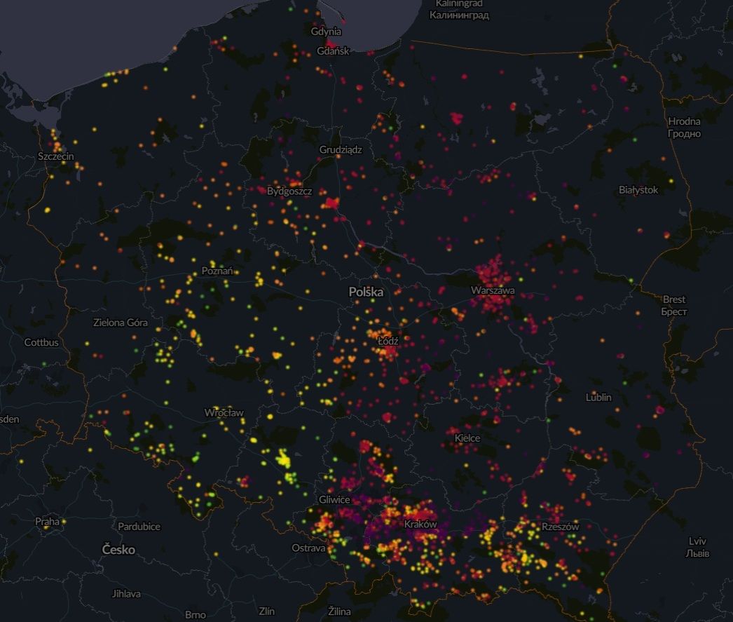 Powietrze nie do oddychania w tym mieście. Mapy "płoną" na czerwono, dziś darmowa komunikacja