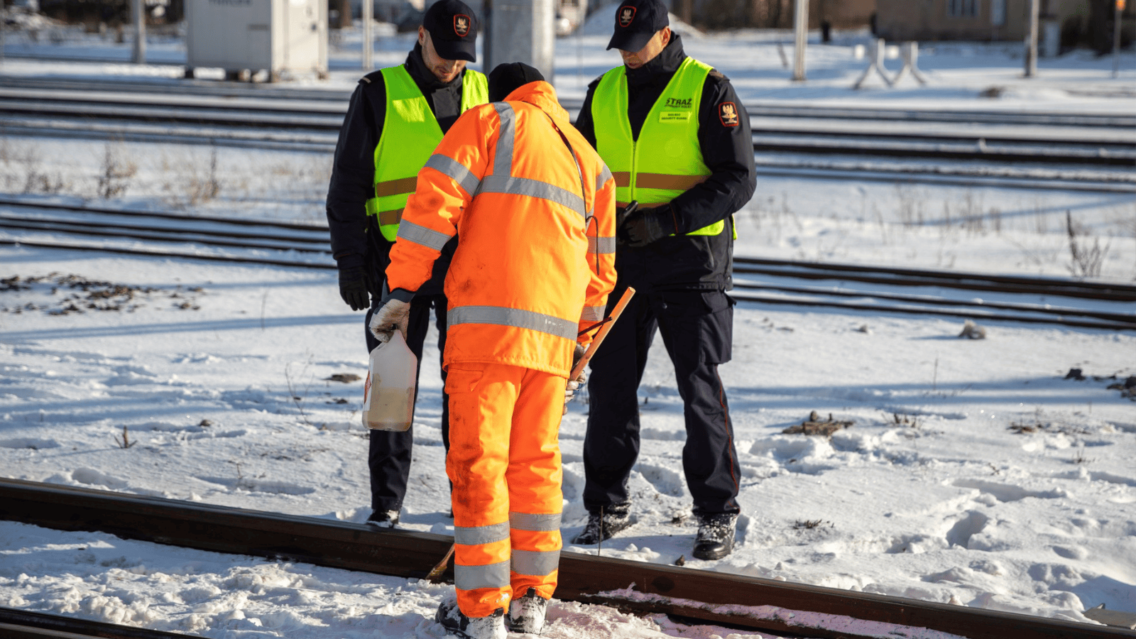 Alarm na torach. Na miejscu CBŚP i ABW, było o krok od tragedii