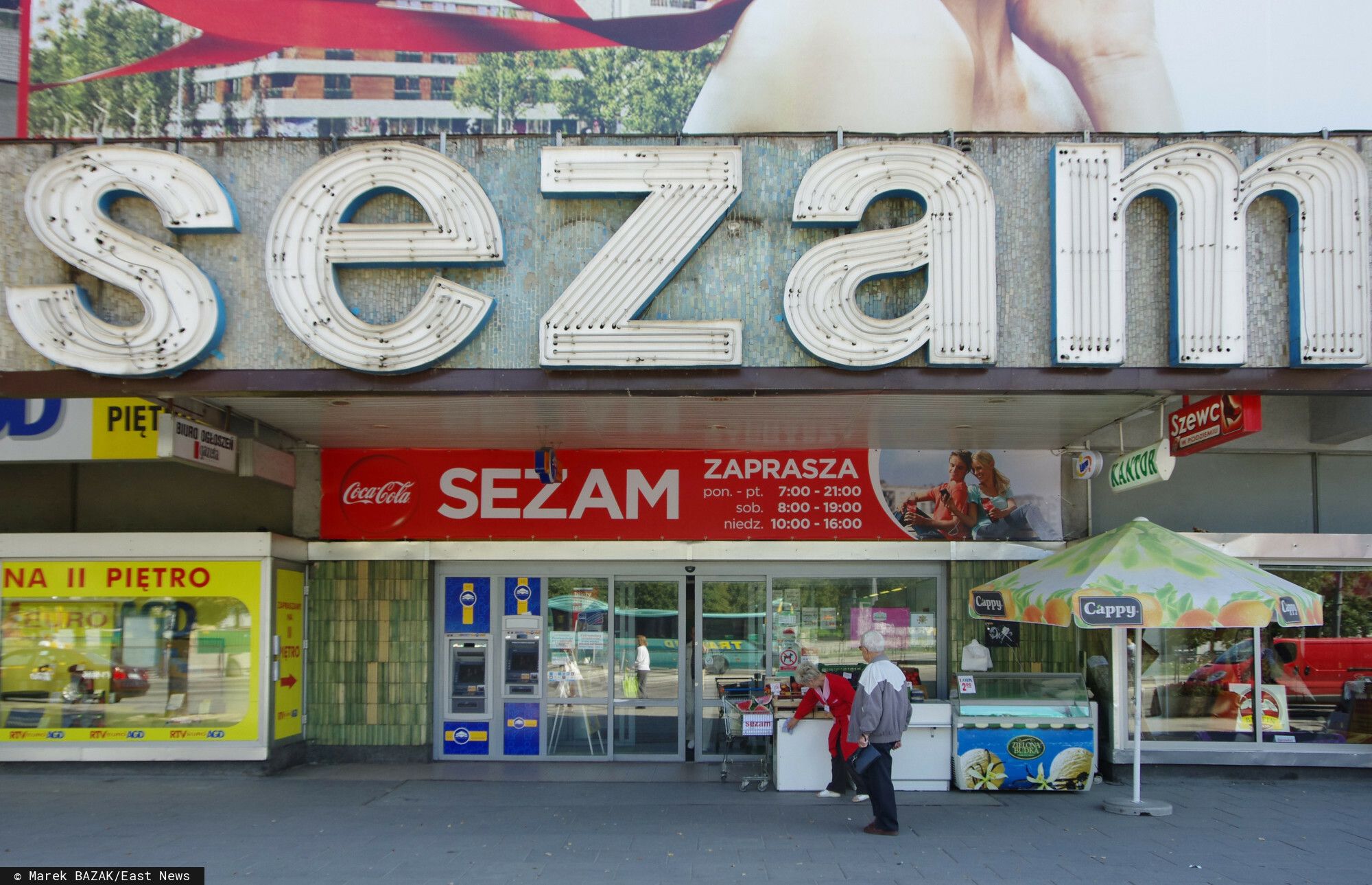 W PRL-u każdy robił tu zakupy. Dziś kolejne punkty są masowo zamykane