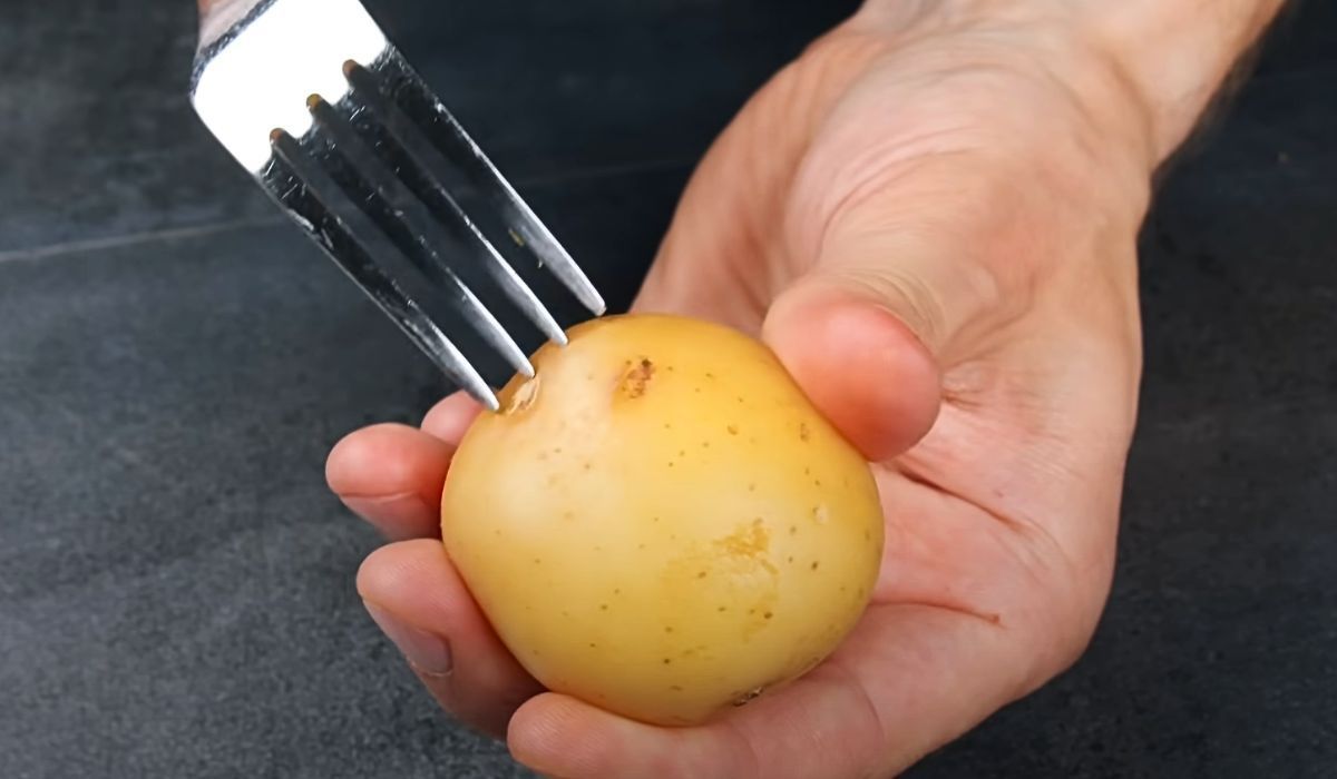 sztuczka z obieraniem ziemniaków