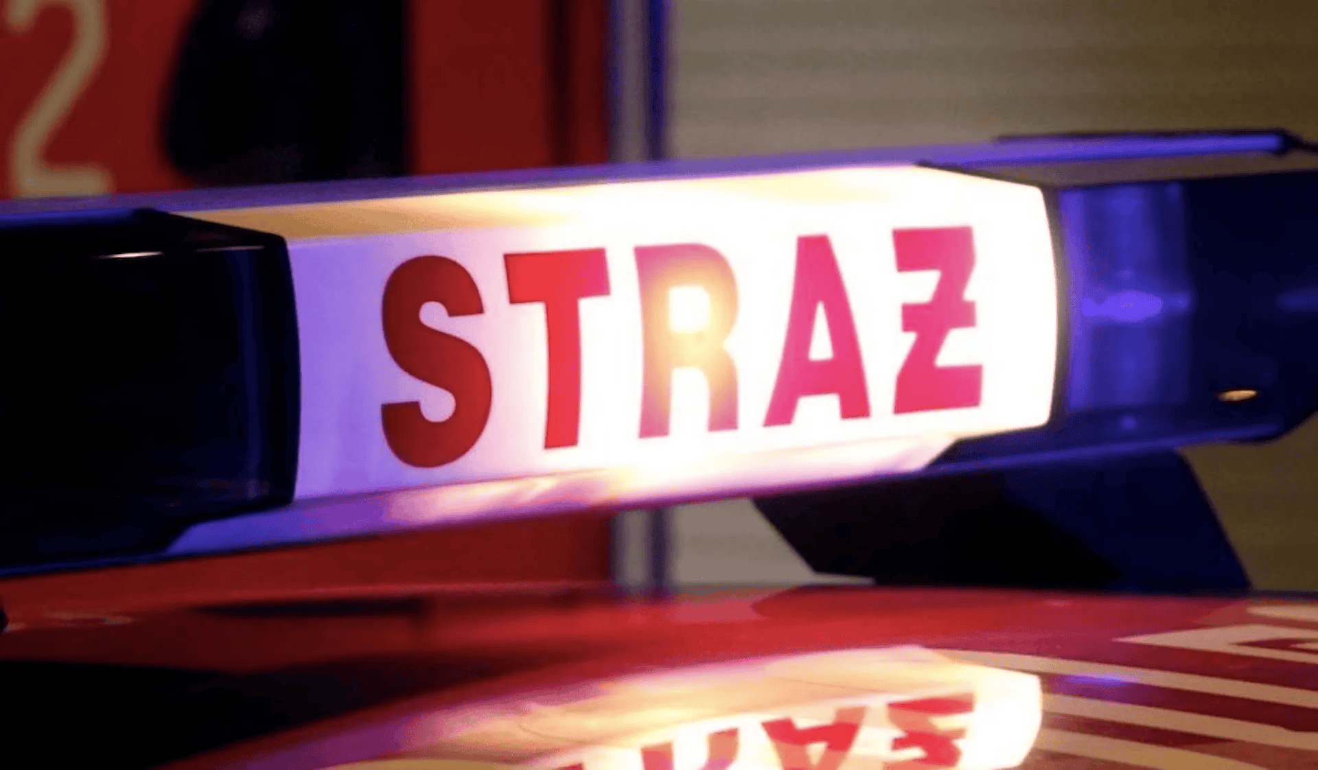 Potężny pożar w polskiej miejscowości. Nie żyje jedna osoba, 13 zastępów strażaków w akcji