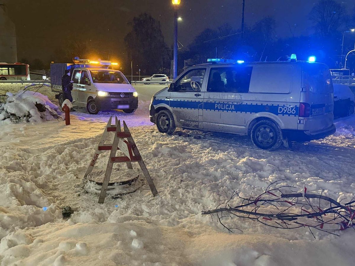 Wypadek w Lublinie. Trzyletnie dziecko wpadło do studzienki