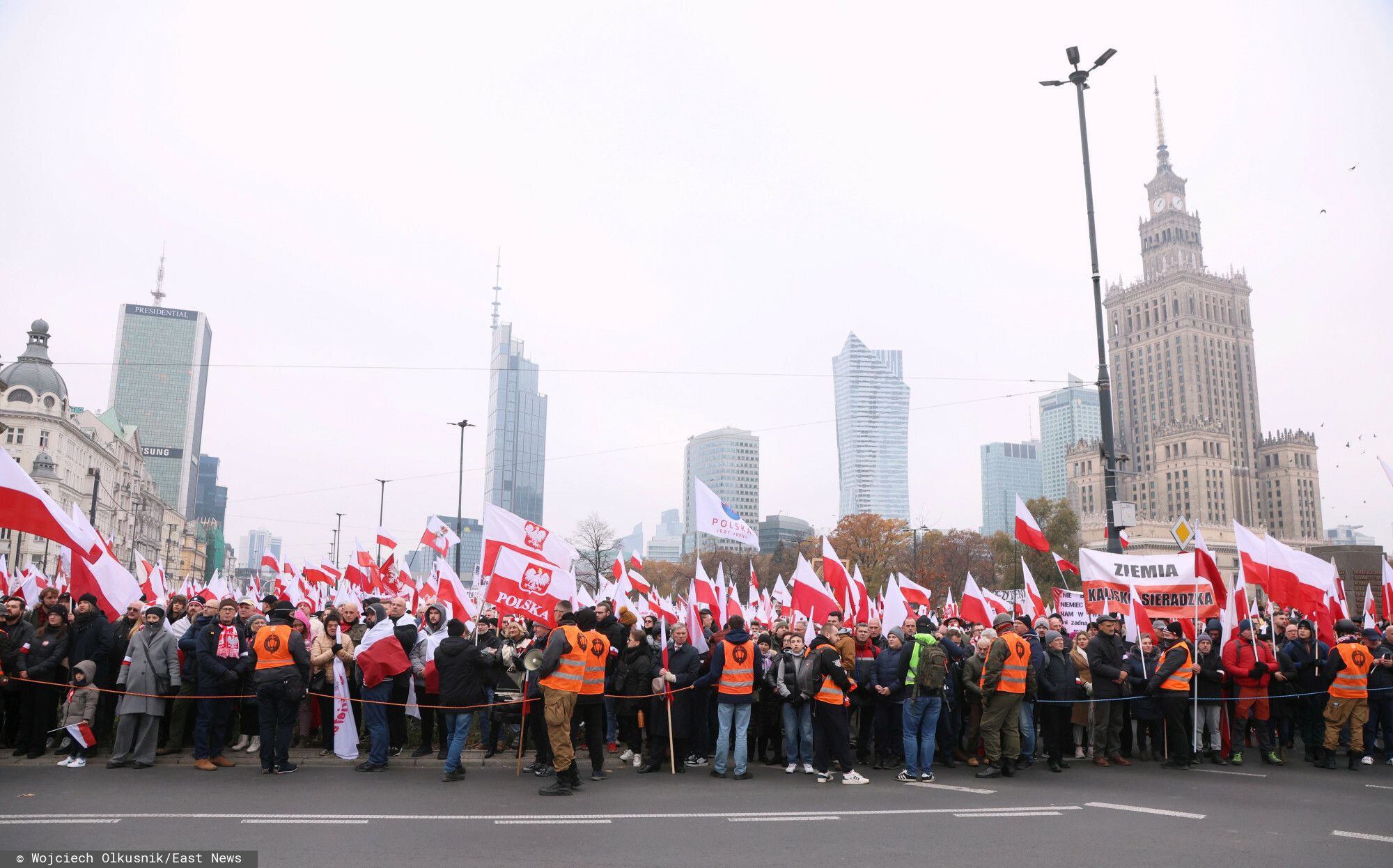 św niepodległości.jpg