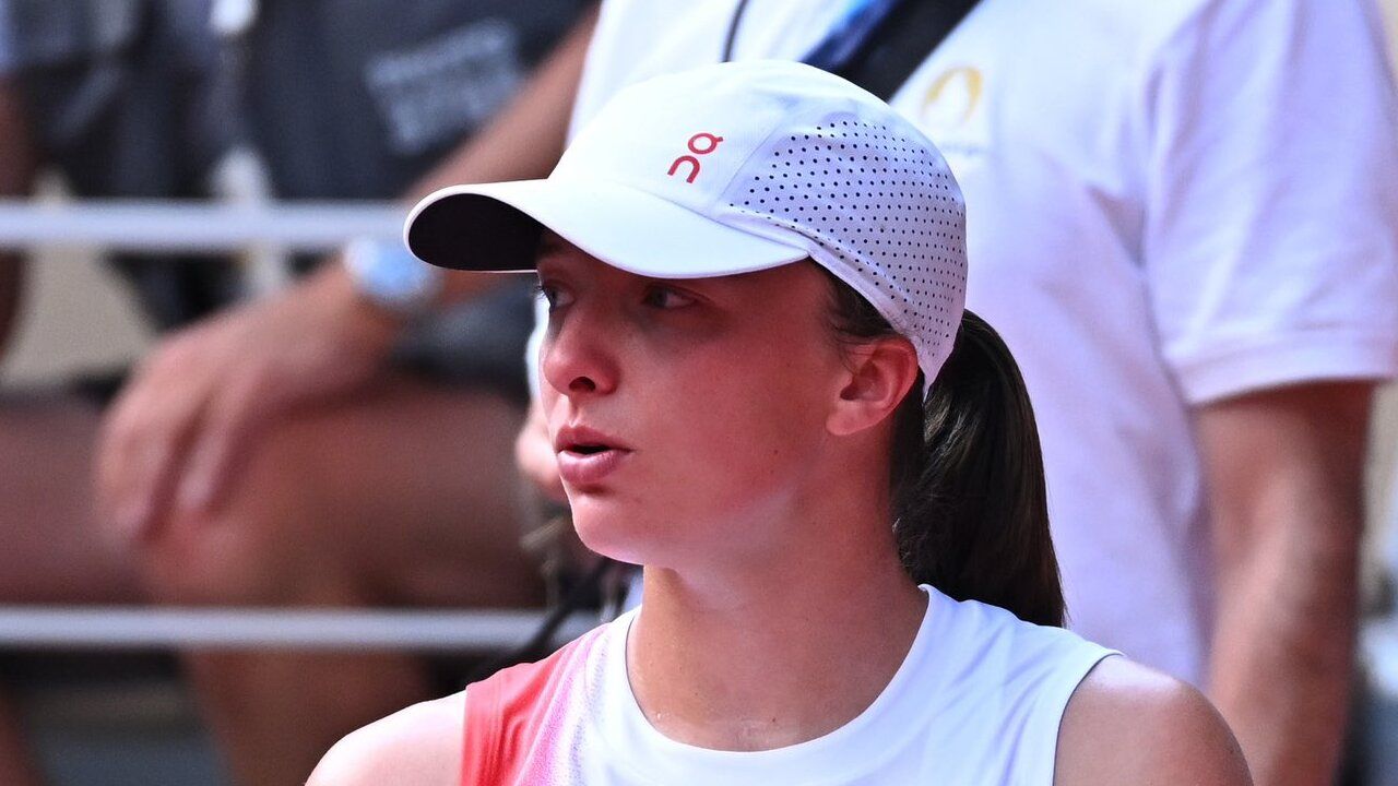 Gest, którego nie było? Internet podzielony po zachowaniu Igi Świątek w Rijadzie