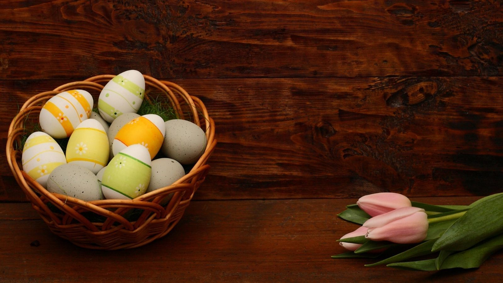 Tyle wolnego dostaną uczniowie na Wielkanoc. Rodzice muszą sprawdzić jedną rzecz