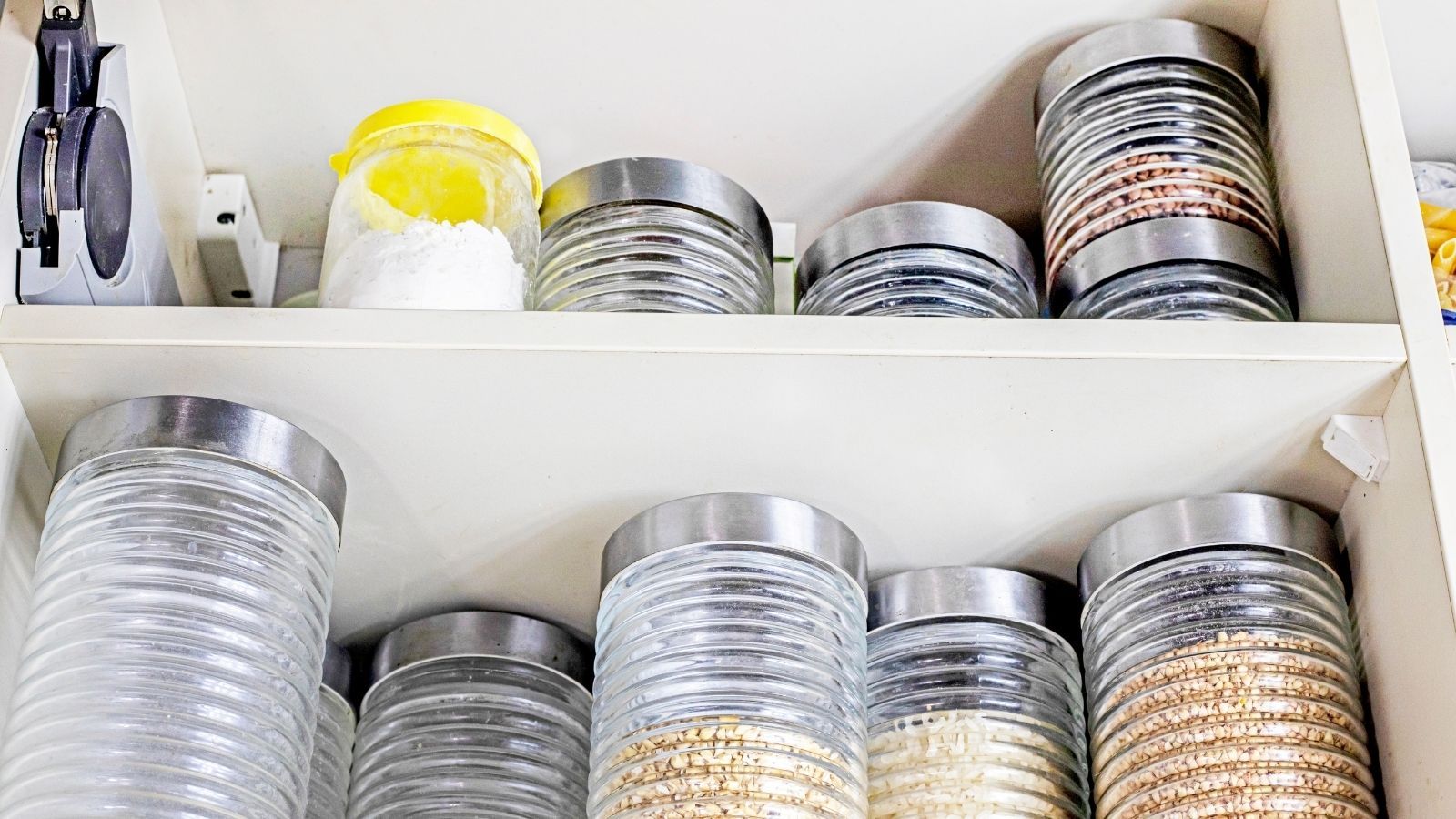 Przebadali herbaty z dyskontów, w składzie pół tablicy Mendelejewa. Oto co codziennie piją Polacy