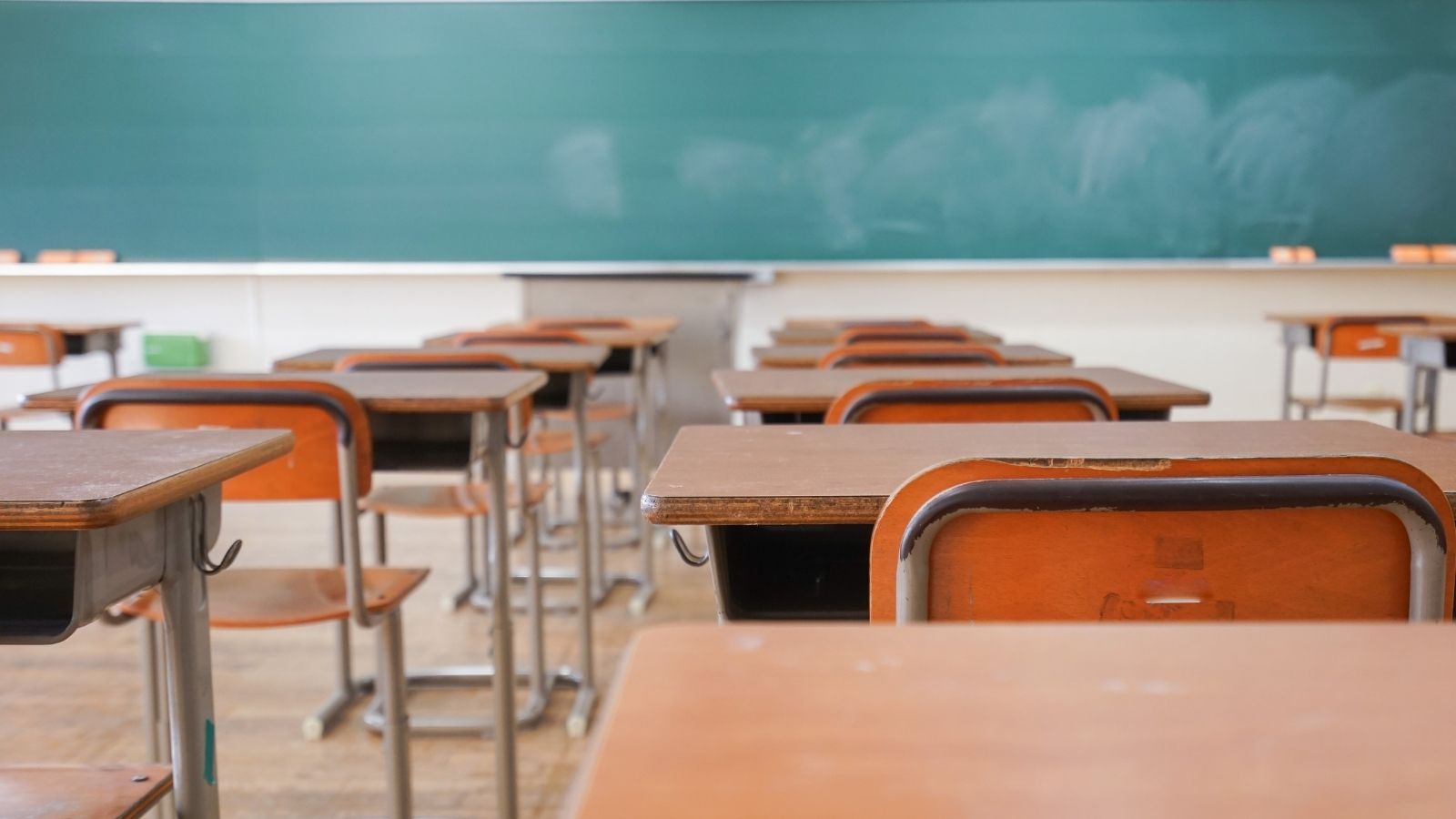 Od 1 września rewolucja w szkołach. Zakaz nie tylko na lekcjach, ale i na przerwach