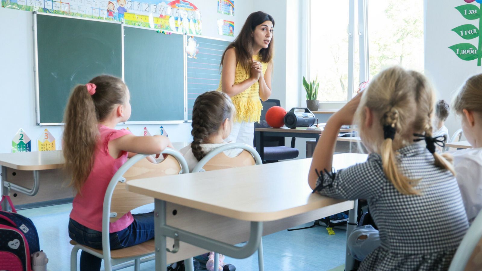 Nawrocki zdecydował, czerwone światło dla reformy edukacji. MEN ma plan awaryjny