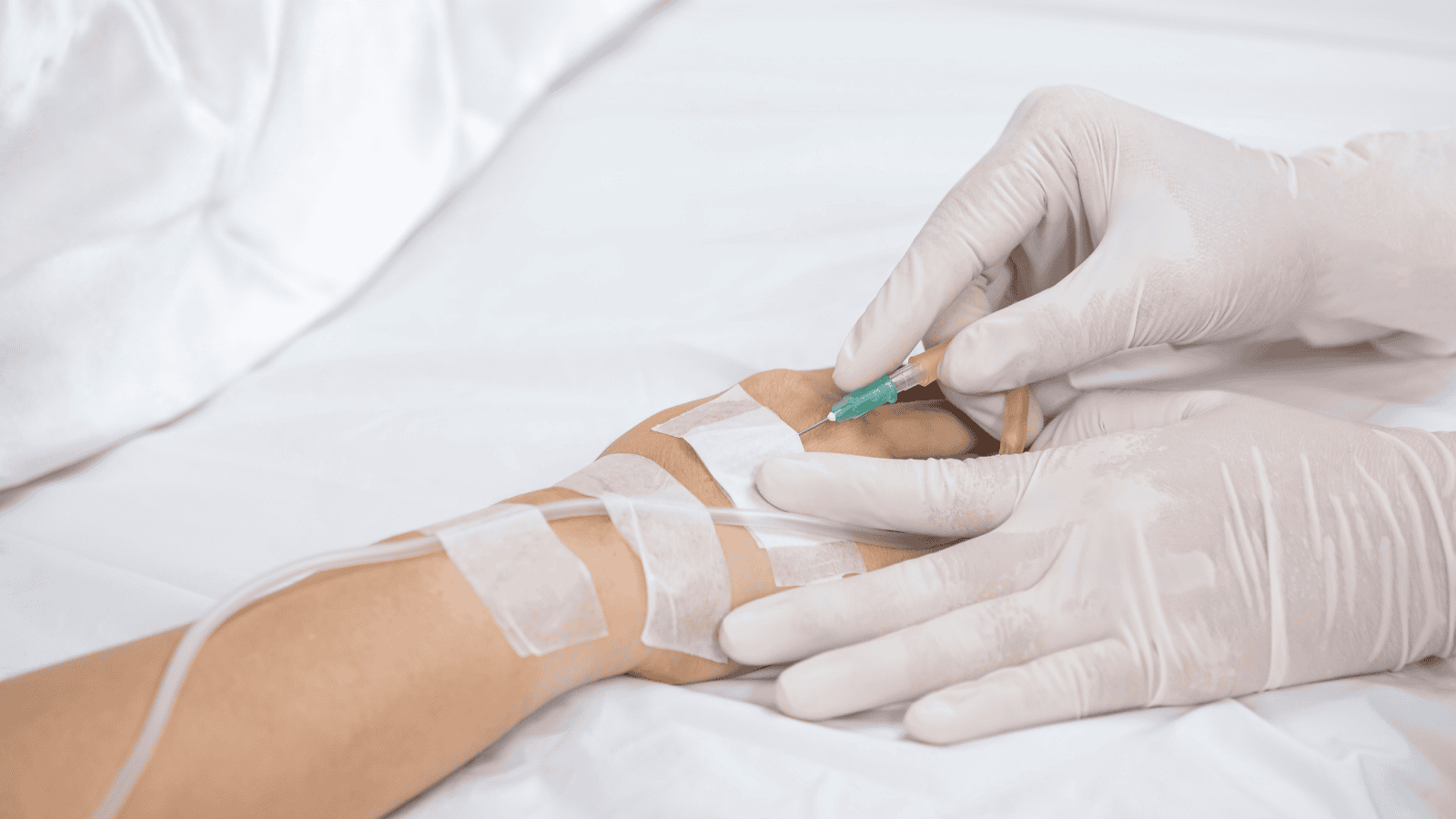 Dramat w Rokietnicy. 14-letni Szymon walczy o życie po wybuchu petard