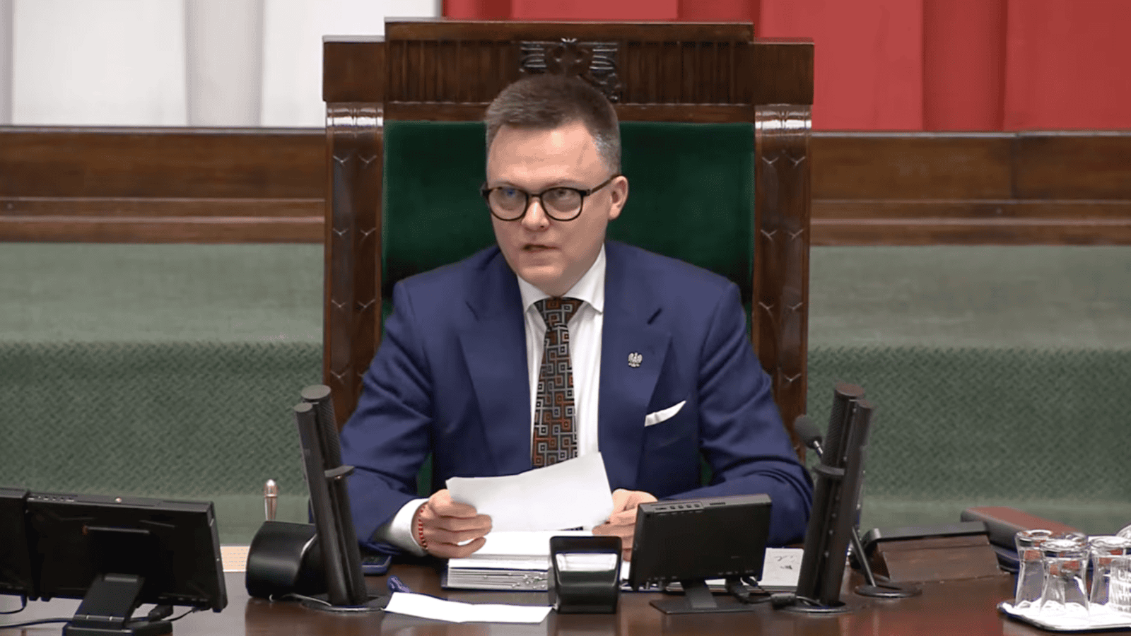 Niecodzienne sceny w Sejmie. Posłanka PiS złożyła nietypową „propozycję” z mównicy
