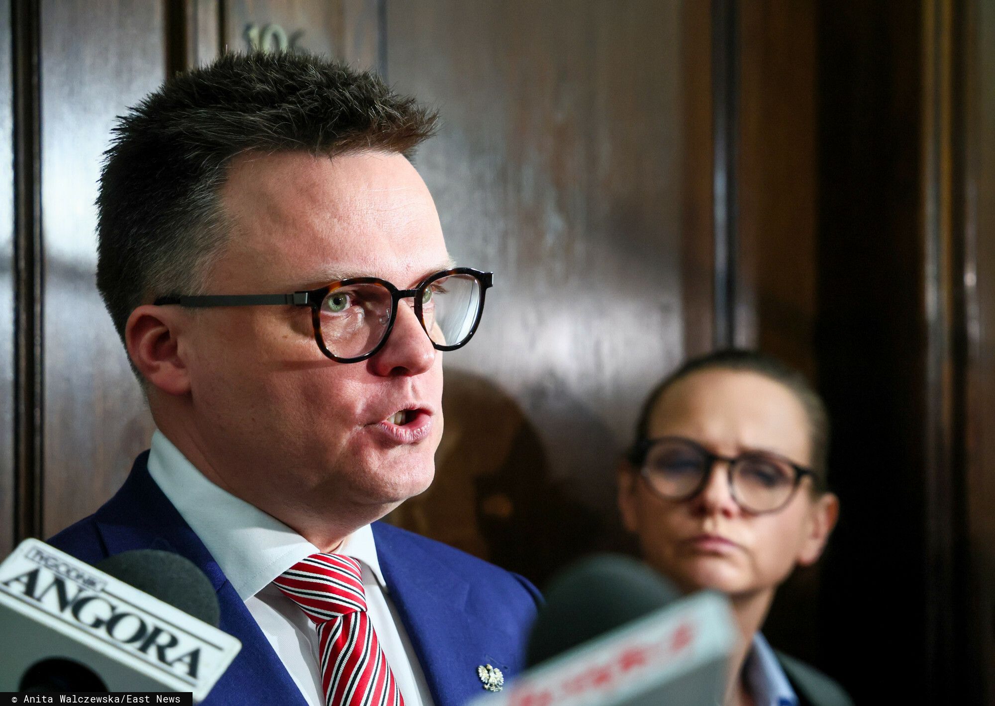Od wyborów w Polsce 2050 minęły godziny, a tu nagły zwrot. Hołownia zabrał głos