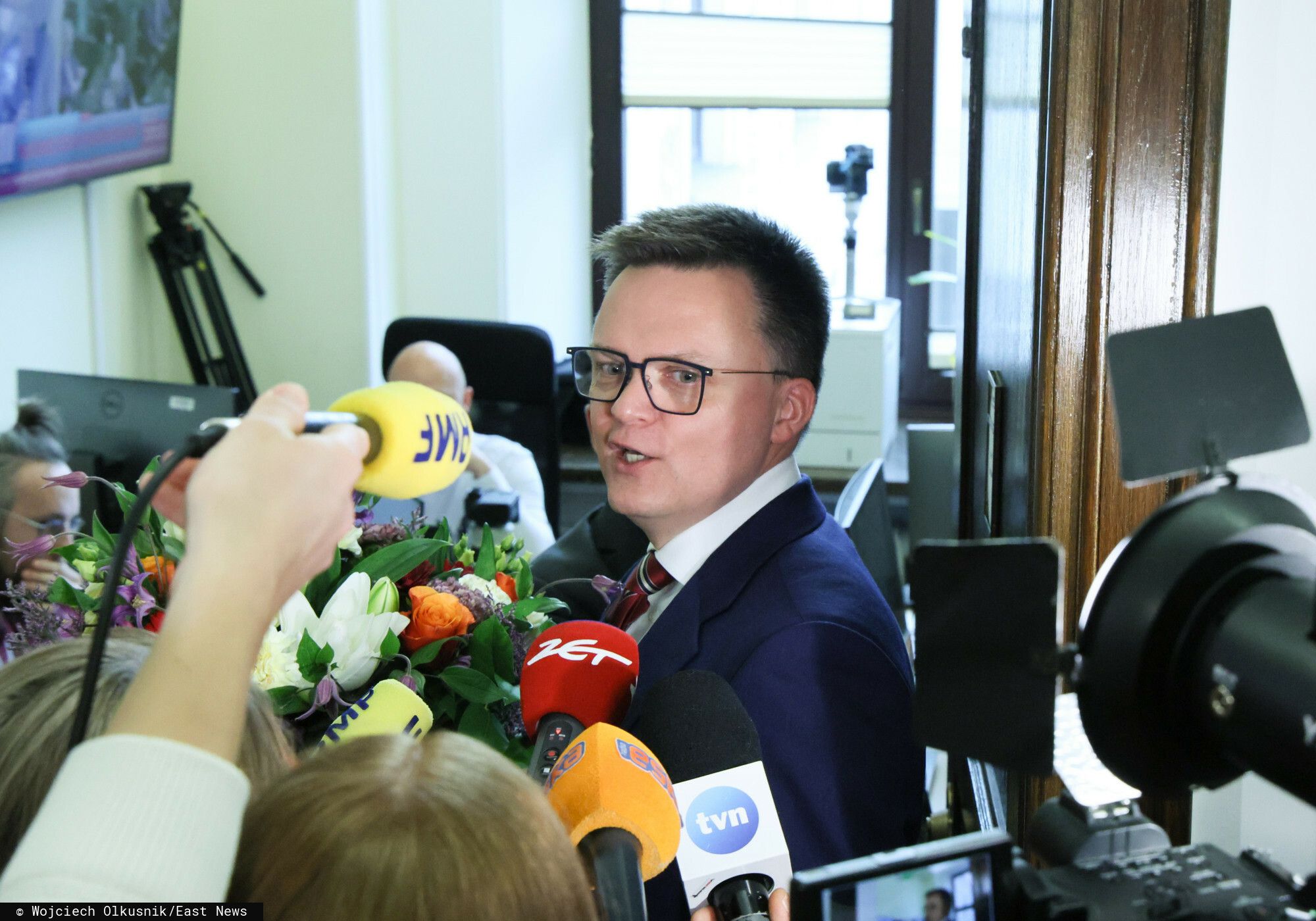 Trzęsienie ziemi w Polsce 2050. Szymon Hołownia przerwał obrady. "Emocjonalny szantaż"