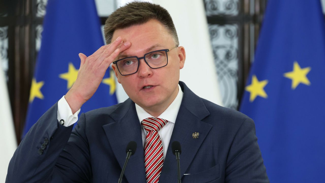 Szymon Hołownia nie stawił się w prokuraturze. Pełnomocnik ujawnił powód