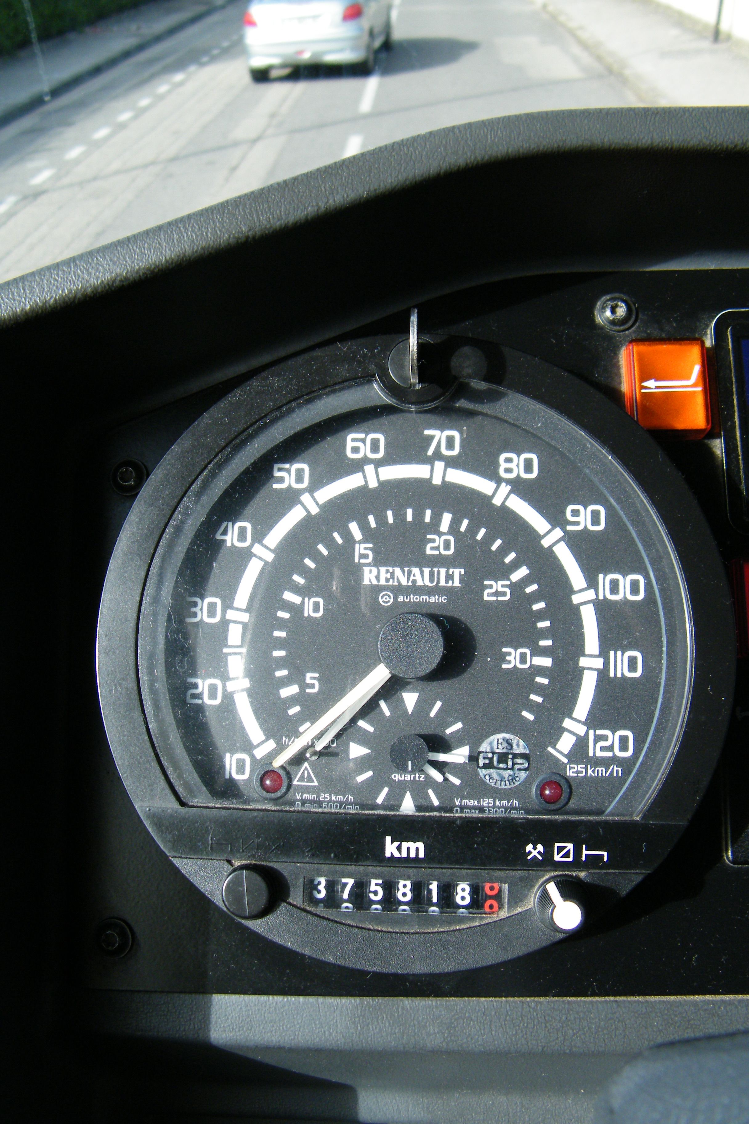 Od 1 lipca nowe wymagania dla kierowców. To urządzenie będzie obowiązkowe w pojeździe