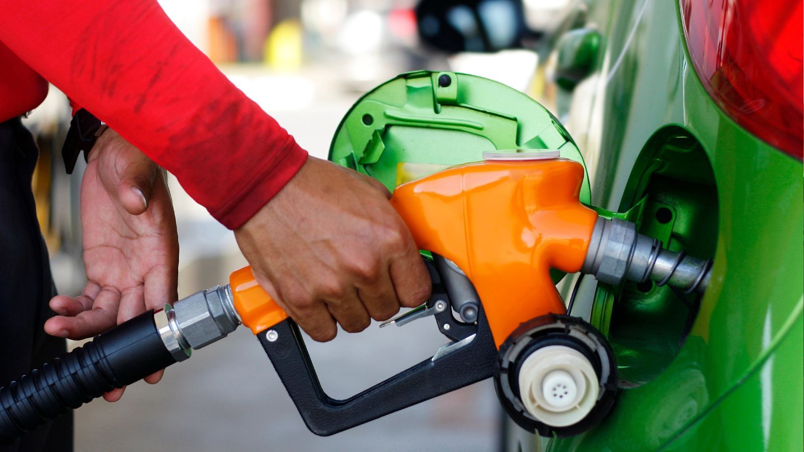 Po weekendzie kierowców czeka szok. Takie ceny na stacjach