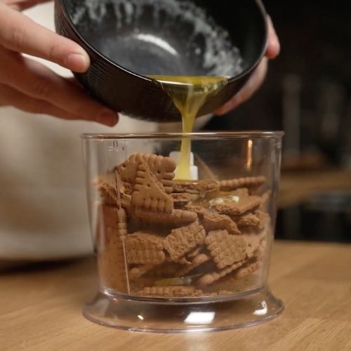 Oto najlepszy przepis na tartę. Poznaj sposób i dowiedz się, jak w jej przygotowaniu pomógł nam robot planetarny Zelmer ZKR1355