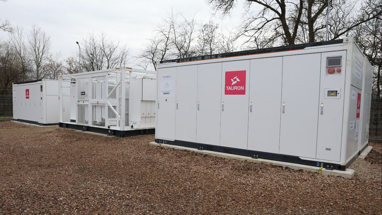 Tauron stawia na magazyny energii. Pół miliarda wsparcia na inwestycje
