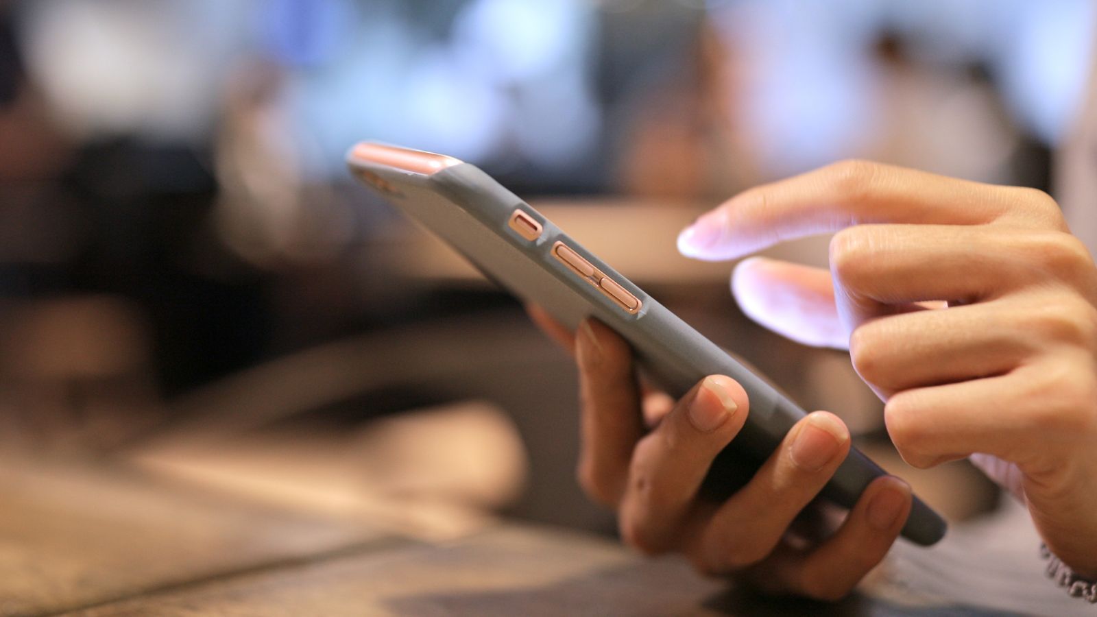 Już co trzeci Polak dostał taką wiadomość. Lepiej uważać, tak można stracić pieniądze