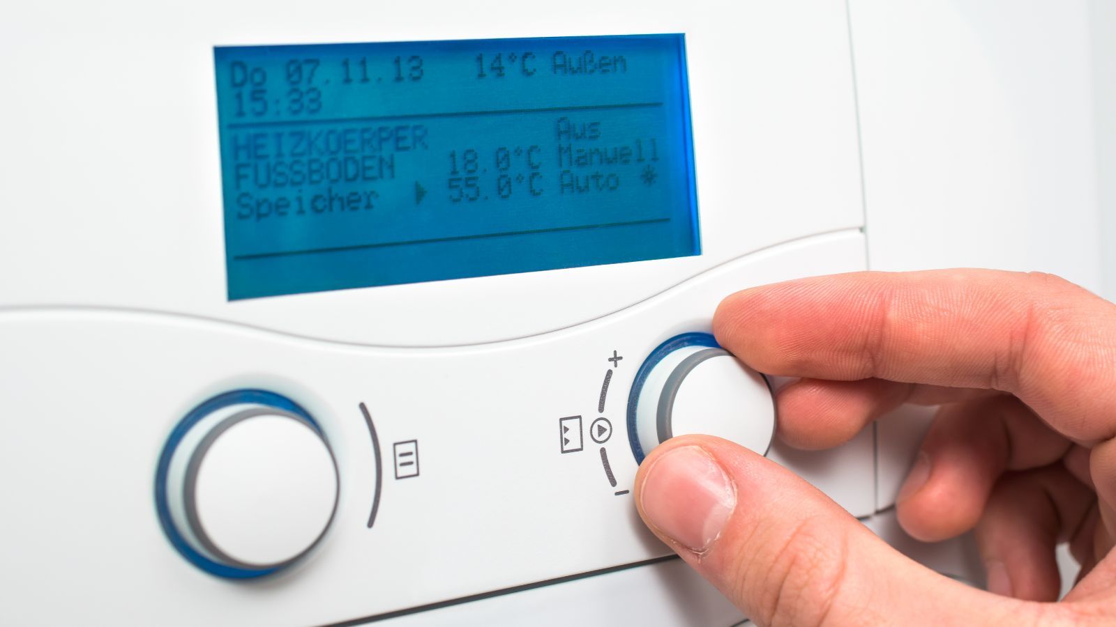 Mieszkańcy tych domów zapłacą najwięcej za ogrzewanie. Minister energii jednoznacznie wskazał