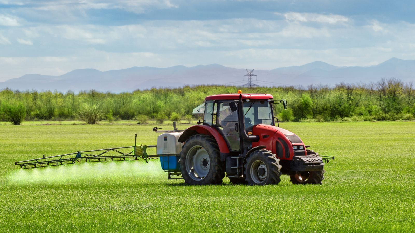 Surowe kary za takie korzystanie z traktora. Rolnicy mogą nawet stracić prawo jazdy