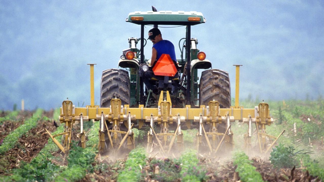 traktor rolniczy.jpg