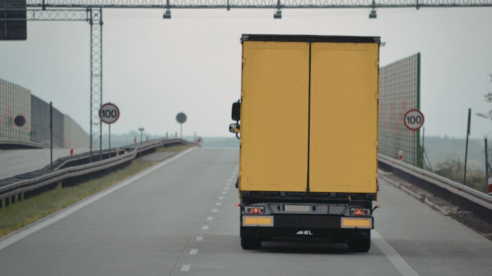 Transport z Indii zatrzymany. To miało trafić do lodówek w całej Polsce