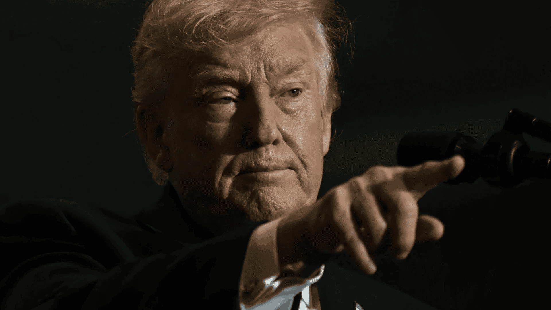 USA zaatakowały. W tym kraju właśnie ogłoszono stan wyjątkowy. Natychmiast odwołaj podróż