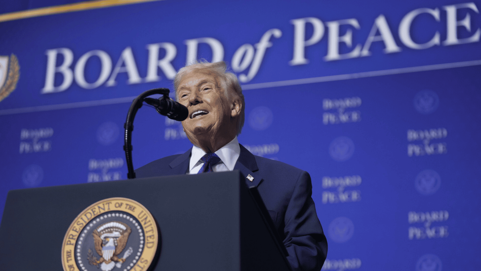 Donald Trump na Radzie Pokoju, fot. Mark Schiefelbein/Associated Press/East News