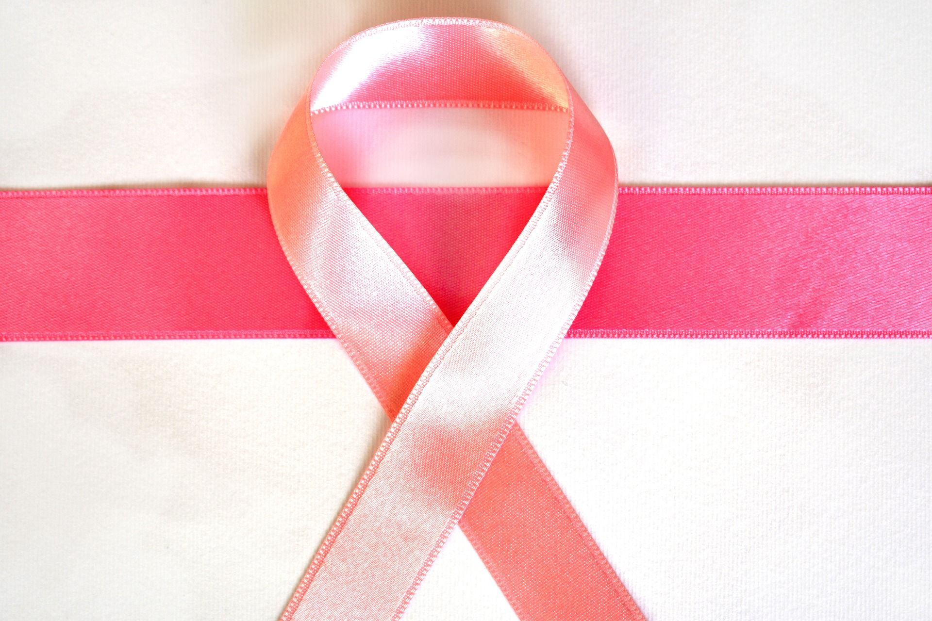 USG piersi - wskazania. Czym różni się od mammografii?