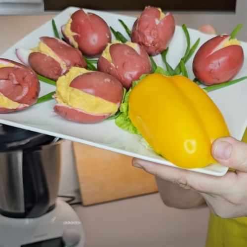 tulipany z jajek.jpg