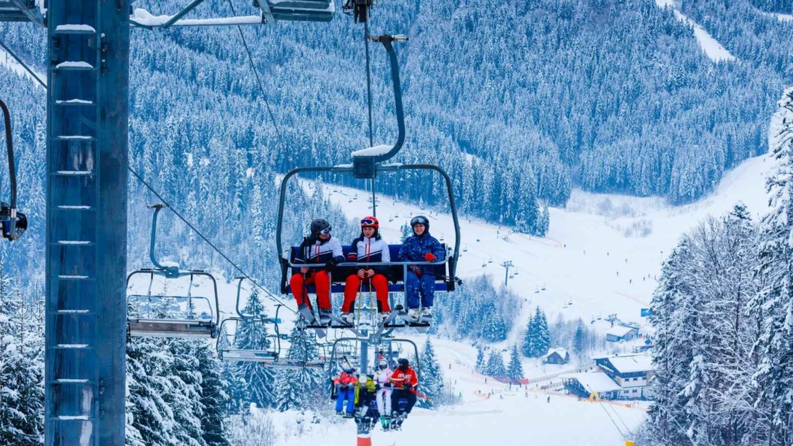 Wcale nie Zakopane, to tutaj Polacy pojadą na święta i sylwestra. O wolnych kwaterach już można pomarzyć