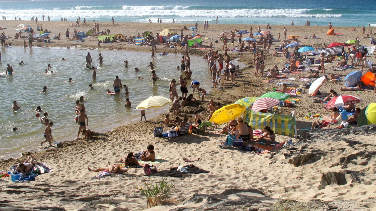 turyści, plaża