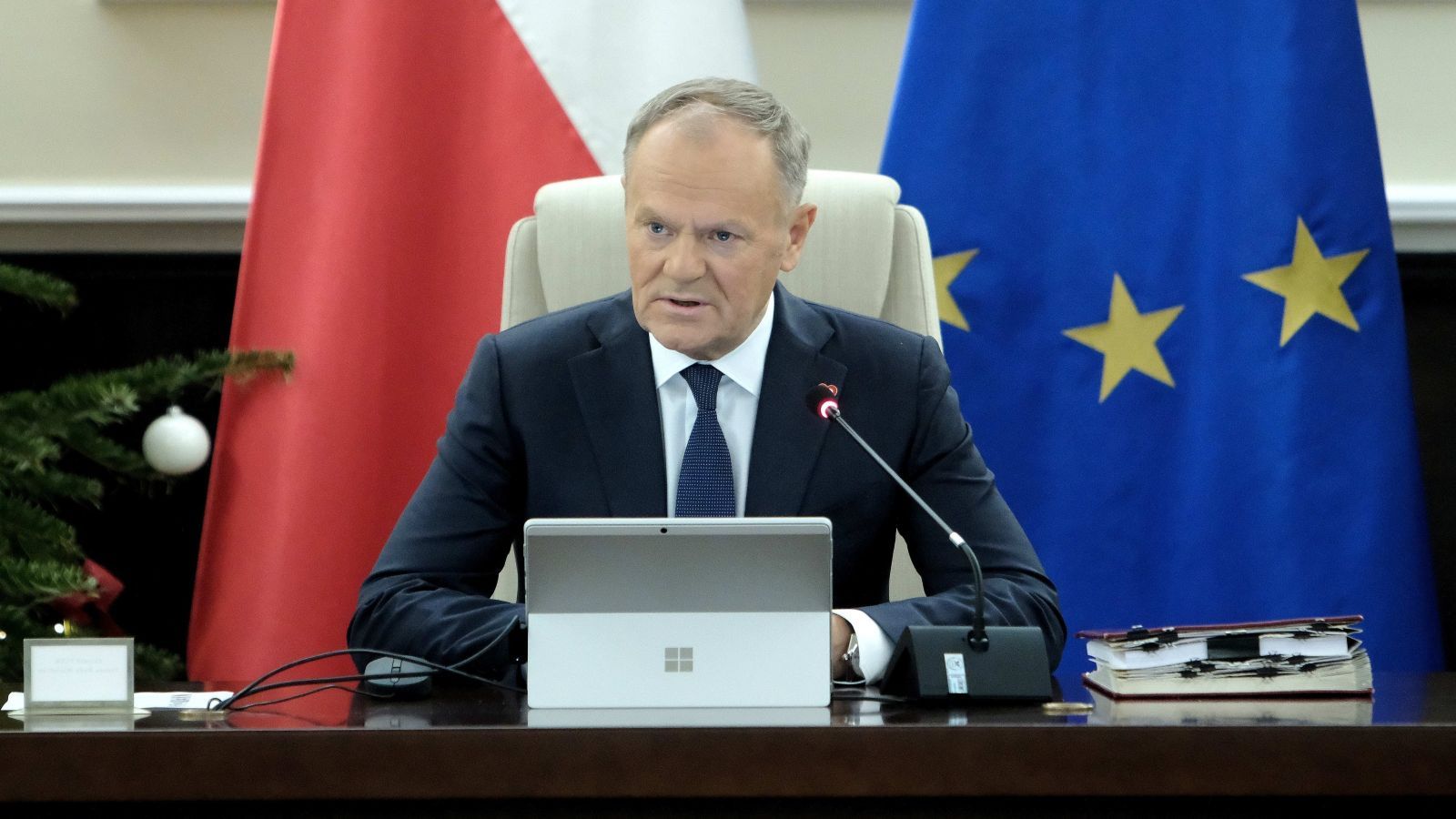 Kulisy sporu o Grenlandię. Oficjalne zaprzeczenia i nieoficjalne plany rządu