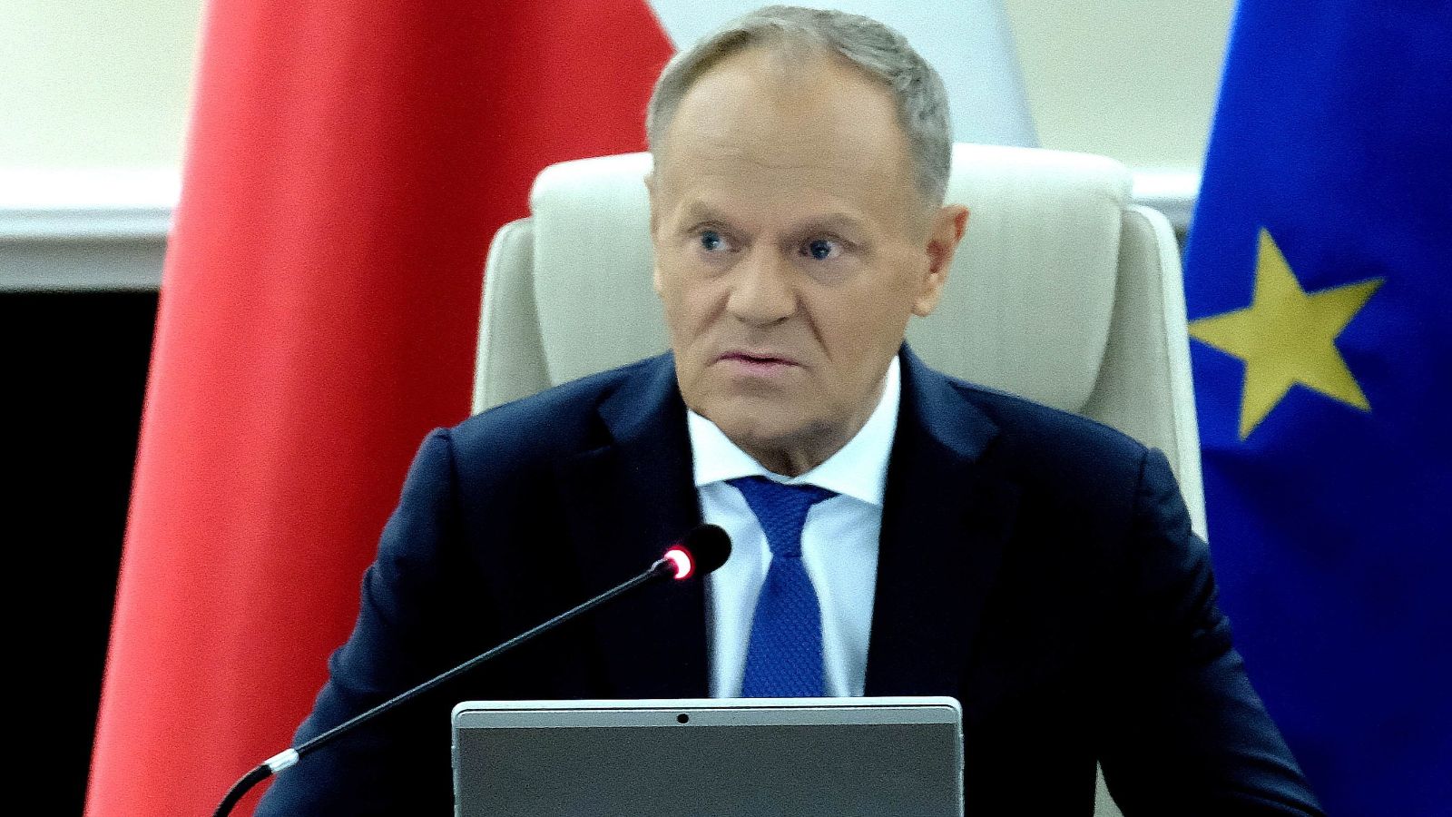 Niespodziewany zwrot w najnowszym sondażu partyjnym. Takich wyników dawno nie było