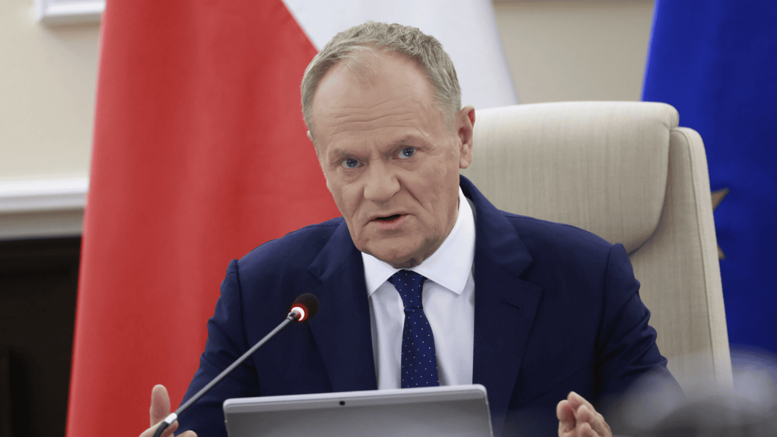 Tusk zabrał głos tuż przed posiedzeniem rządu. Poszło o zapasy paliw. "Paskudna narracja"