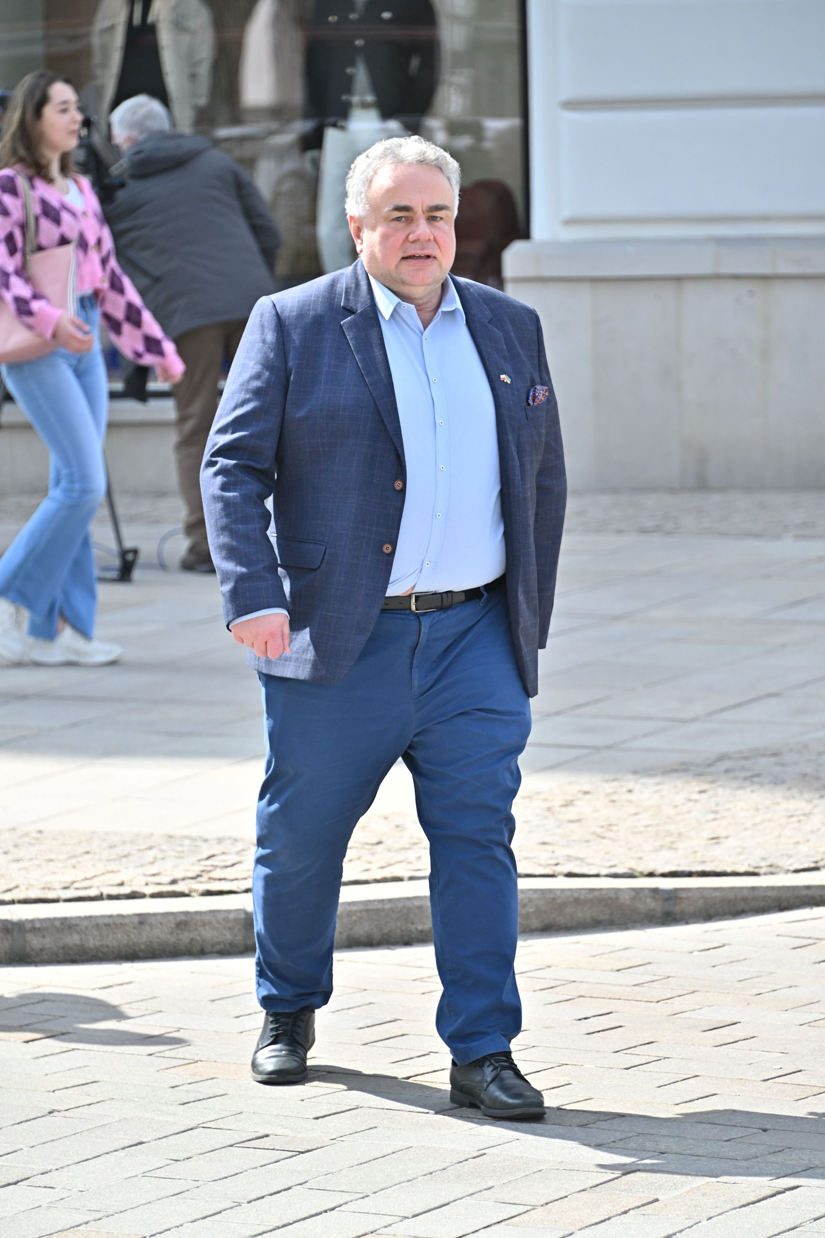 Brudne kulisy incydentu reportera TV Republika na Marszu Niepodległości. Wpadka to początek problemów