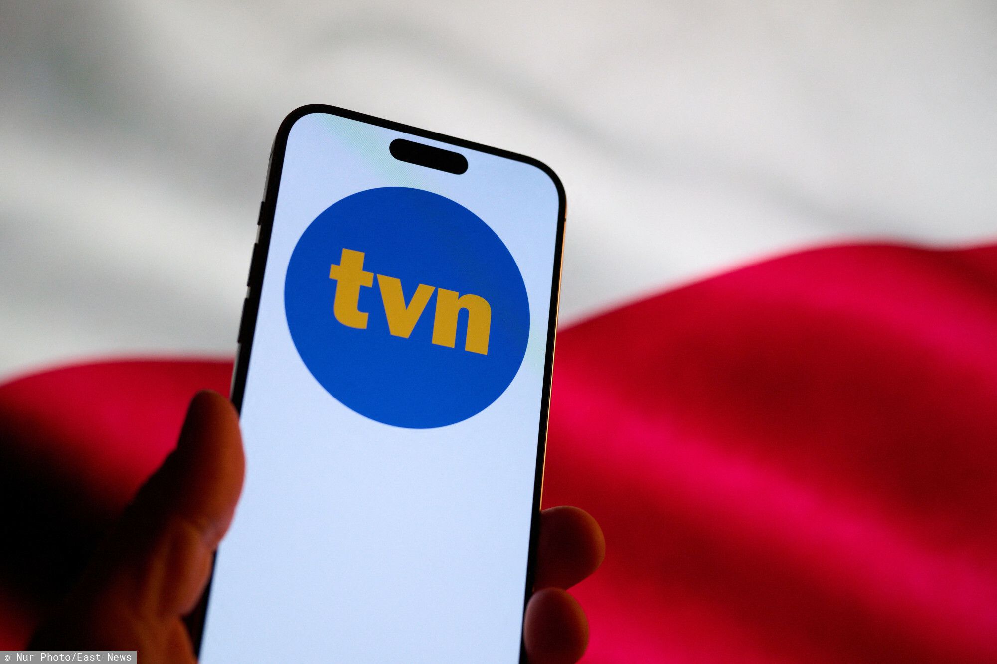 Ostre przepychanki ws. sprzedaży TVN. Kolejny gigant podbija stawkę i chce wygryźć konkurencję