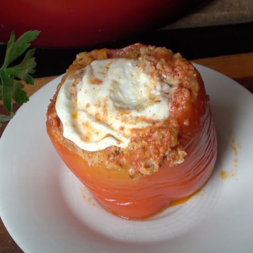 Zamiast gołąbków na obiad podam takie papryki. Starczą na cały weekend, farsz to mistrzostwo