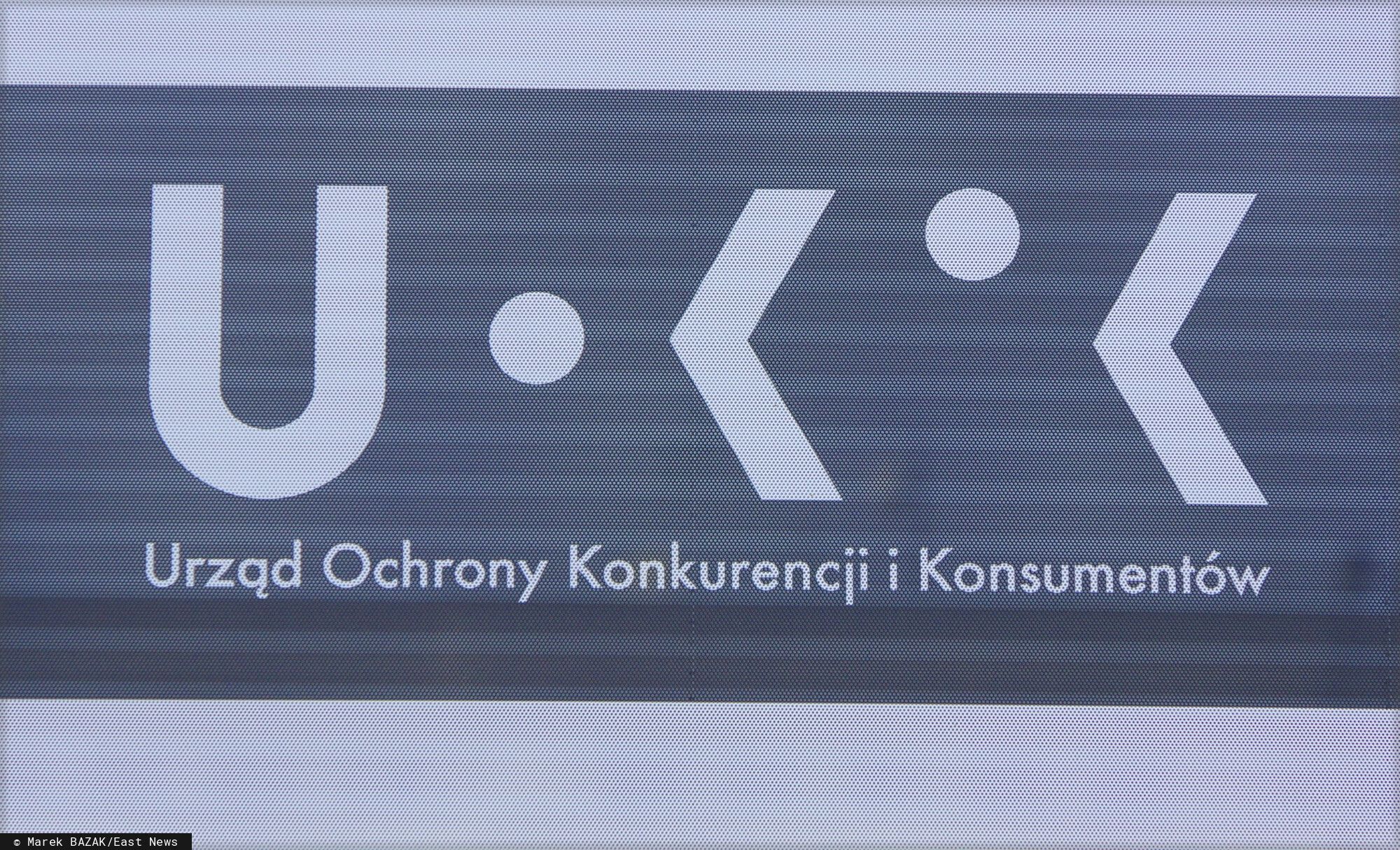 Znany operator będzie musiał zwrócić pieniądze klientom. UOKiK uznał, że kary naliczano bezprawnie