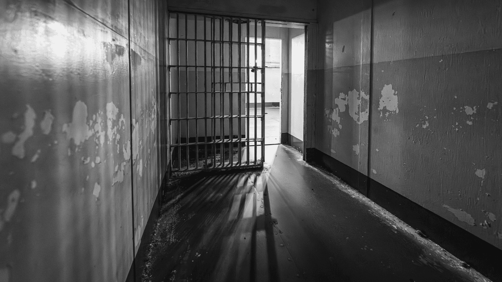 Nożownik zatrzymany do obserwacji psychiatrycznej. Kulisy ataku w Warszawie