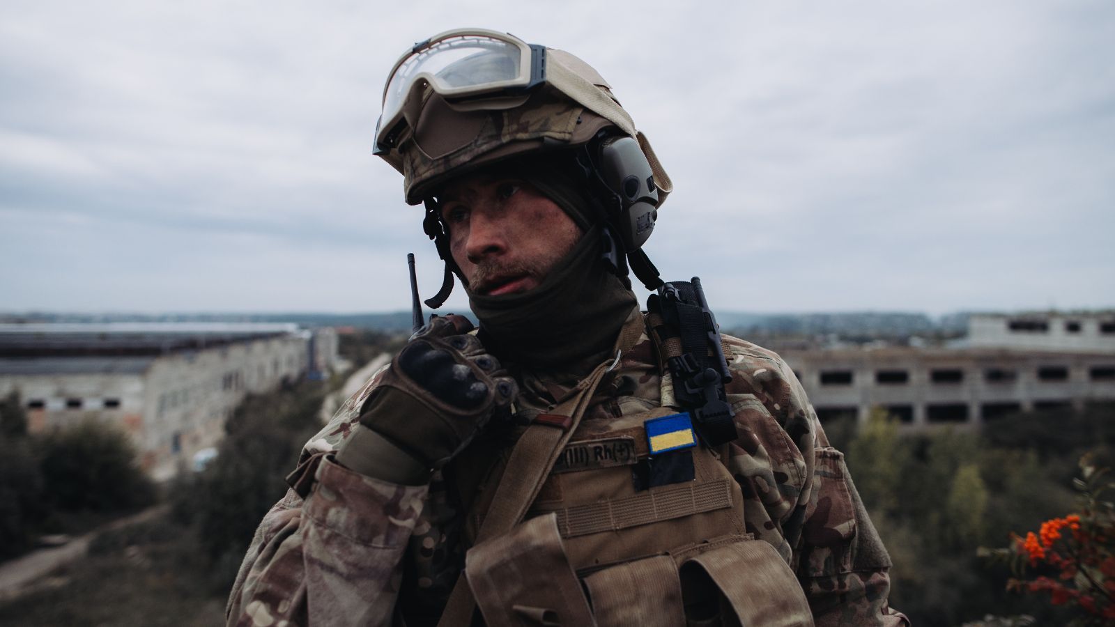 Pilny komunikat LOT. Niebo nad całym regionem zamknięte, dziesiątki lotów odwołane