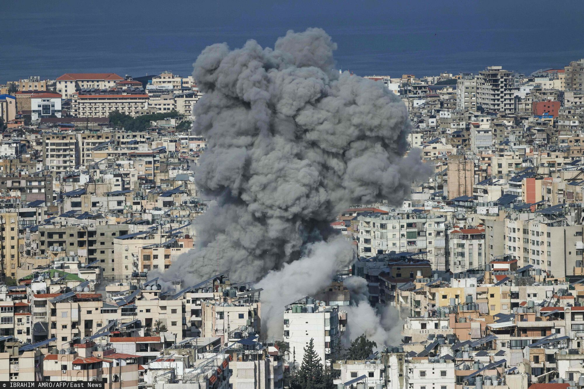 Ceny tego paliwa wystrzeliły. Czy wojna na Bliskim wschodzie wpłynie na zapasy w Polsce? Donald Tusk przyznał wprost