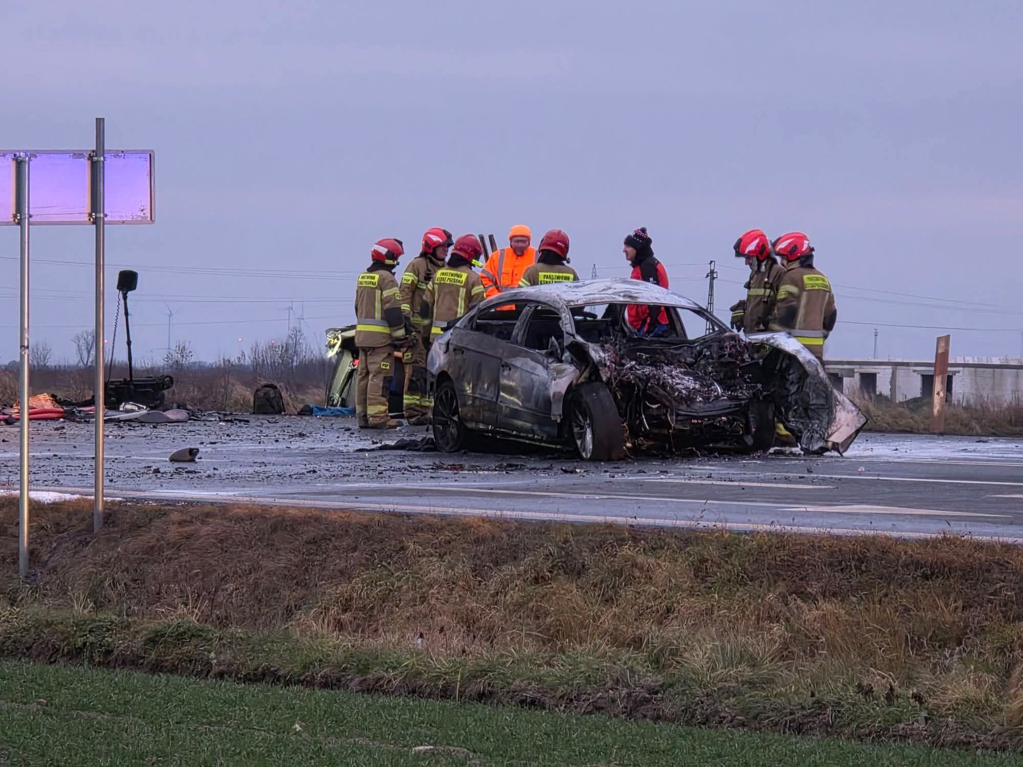 Tragiczny wypadek w Wigilię. Prokuratura przekazała informacje o ofiarach