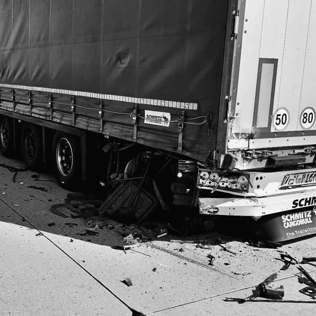 Śmiertelny wypadek na A4. Nie żyje kobieta, droga całkowicie zablokowana