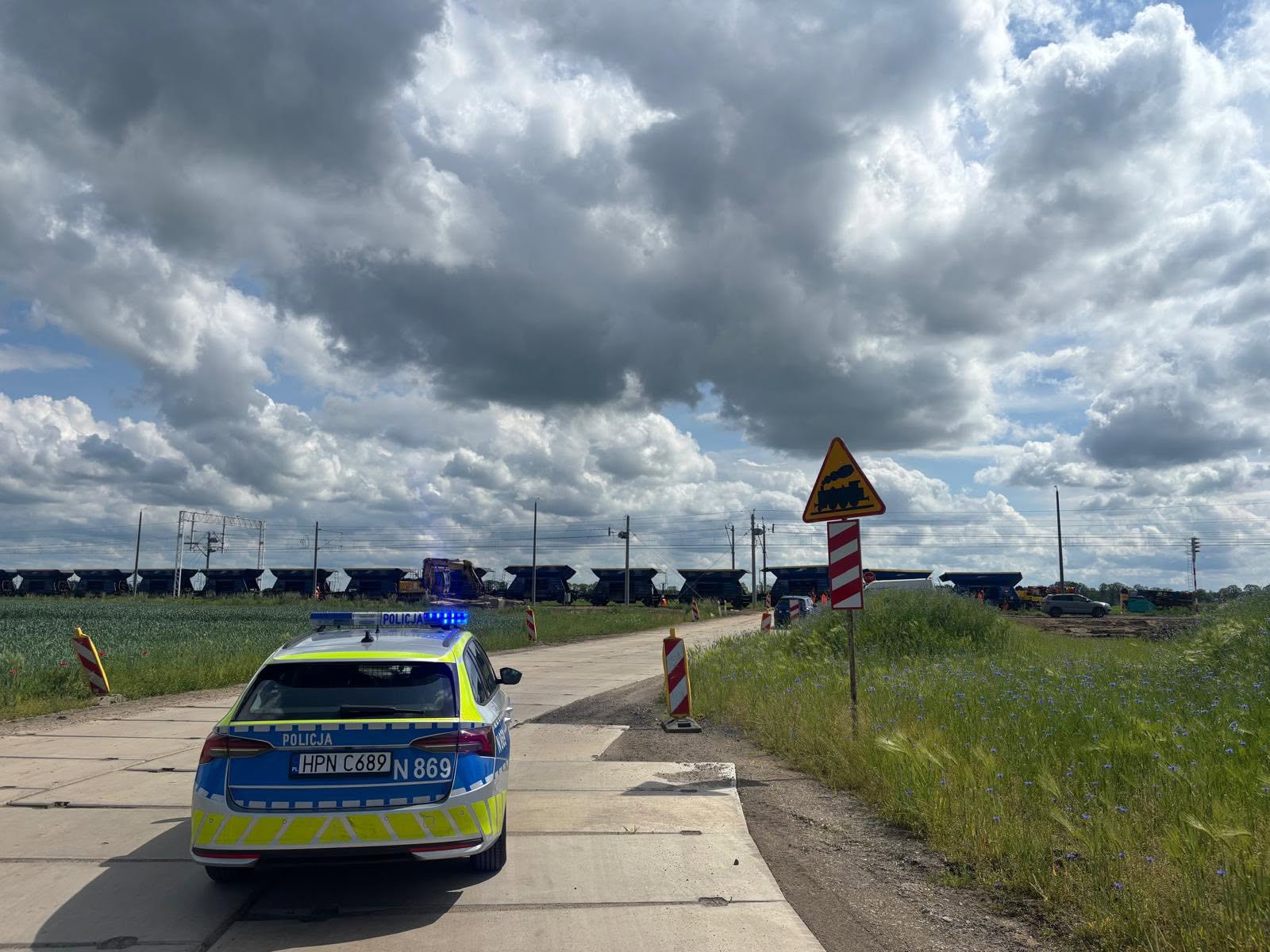 Wykolejenie sześciu wagonów na Pomorzu. Ruch kolejowy całkowicie wstrzymany